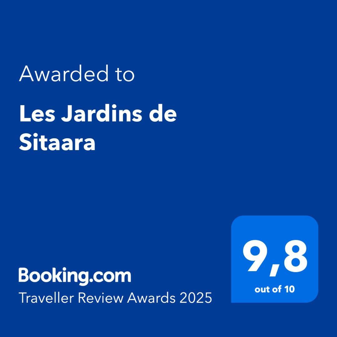 Les Jardins De Sitaara Bed and Breakfast Cucuron Exteriör bild